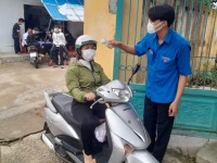 Đoàn trường THPT Tố Hữu, Nam Giang tổ chức tình nguyện Hoa Phượng Đỏ năm 2021